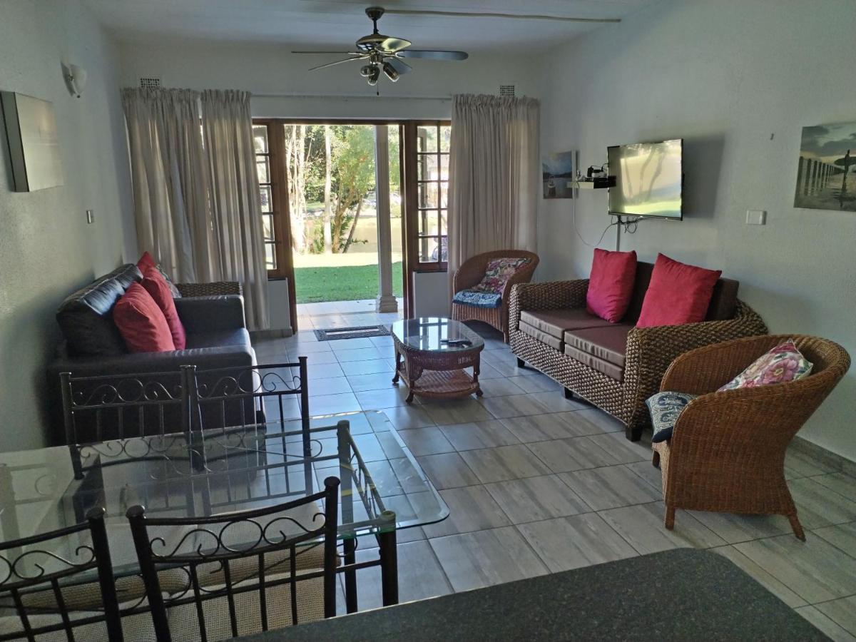 Appartement Eden Wilds Unit 48 & 47 & 31 à Port Edward Extérieur photo