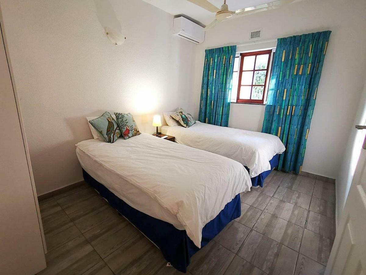 Appartement Eden Wilds Unit 48 & 47 & 31 à Port Edward Extérieur photo